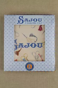 Présentation du kit couture Sajou grand cabas à coudre ciseaux broderie Collection Privée