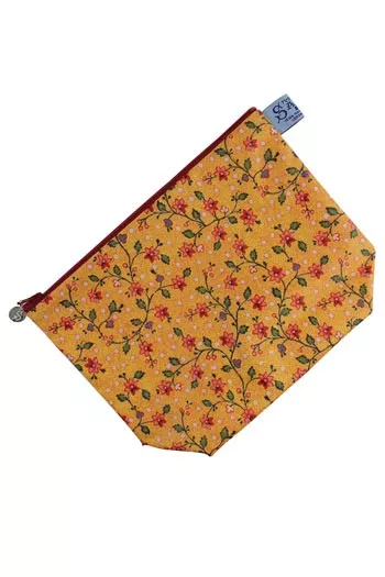 Devant de la grande trousse Sajou en toile cirée motif indienne Coromandel jaune Devant de la grande trousse Sajou en toile cirée motif indienne Coromandel jaune