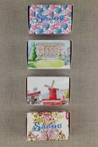 Boîtes de présentation des dés à coudre de collection Sajou en porcelaine