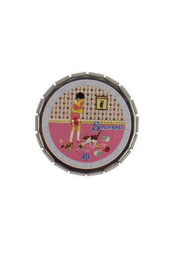 Boîte de rangement clic-clac Sajou taille moyenne Jeune fille et son chat fermée Boîte de rangement clic-clac Sajou taille moyenne Jeune fille et son chat fermée