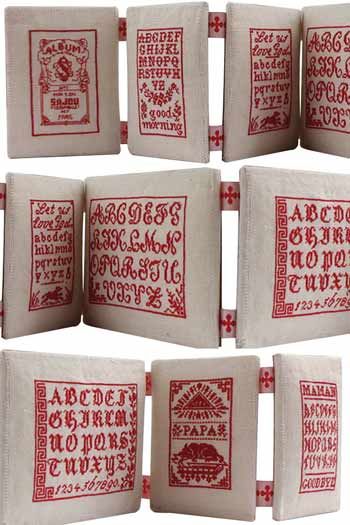 Kreuzstichpackung Sajou Album n° 2 in Rot gestickt und als Leporello montiert Kreuzstichpackung Sajou Album n° 2 in Rot gestickt und als Leporello montiert