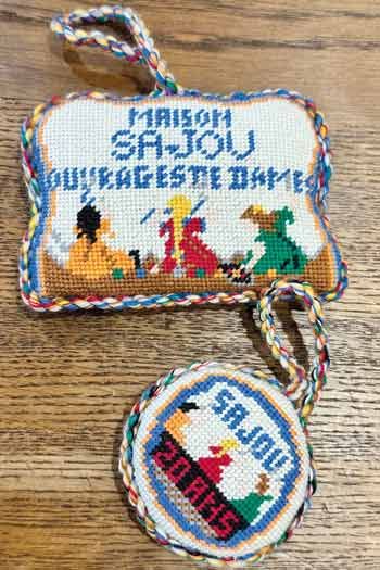 Sajou tapestry kit stuffed ornaments puffies – medallion Little Girls Embroidering motif Sajou tapestry kit stuffed ornaments puffies – medallion Little Girls Embroidering motif