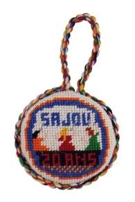 Front of the Little Girls Embroidering medallion – Puffies stuffed needlepoint ornaments kit