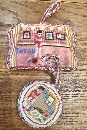 Sajou tapestry kit stuffed ornaments puffies – medallion Little Girl and her Cat motif Sajou tapestry kit stuffed ornaments puffies – medallion Little Girl and her Cat motif