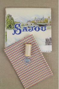 Inhalt des Sajou Nähsets kleine Handtasche Paris und Eiffelturm