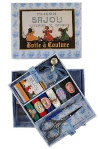 Autre produit Sajou sur ce thème des Petites Brodeuses : notre boîte à couture complète