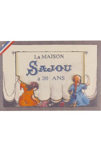 Pop-up 3D card of the Sajou Versailles boutique to fold and assemble, closed view Pop-up 3D card of the Sajou Versailles boutique to fold and assemble, closed view