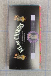 Deckel der Präsentationsboxen des farbigen Klöppelgarns mit Lurexfaden Caudry Fil Au Chinois bei Sajou 