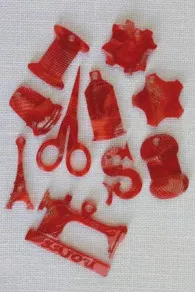 Breloque bijou carte à fil façon onyx rouge