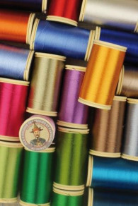 Rayongarn Fil Au Chinois Sajou: Spulen in vielen Farben				