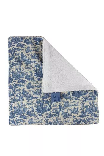 Sajou-Gästetuch 25 x 25 cm Bambus-Frottee und Toile de Jouy Offrande à l'Amour Miniatur-Motiv in Blau Sajou-Gästetuch 25 x 25 cm Bambus-Frottee und Toile de Jouy Offrande à l'Amour Miniatur-Motiv in Blau