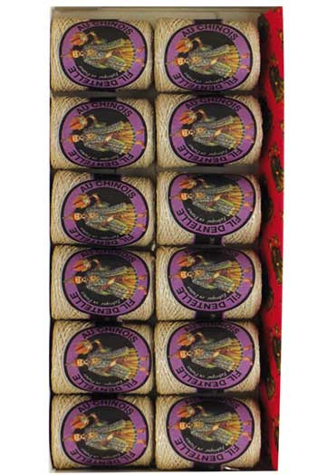 Klöppelgarn mit Lurexfaden in Kokonform Caudry Fil Au Chinois in 12er Box Farbe Sand im Sajou Onlineshop Klöppelgarn mit Lurexfaden in Kokonform Caudry Fil Au Chinois in 12er Box Farbe Sand im Sajou Onlineshop