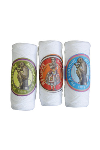 Sajou cotton tacking thread sachet three cocoons Col. 100 - White Sajou cotton tacking thread sachet three cocoons Col. 100 - White