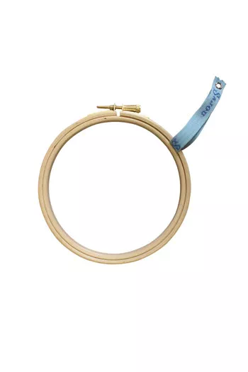 Tambour à broder Sajou en bois Taille 12 cm Tambour à broder Sajou en bois Taille 12 cm