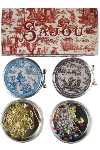 Sajou-Geschenkbox Toile de Jouy Sicherheitsnadeln und Stecknadeln mit Glaskopf in Metalldöschen Sajou-Geschenkbox Toile de Jouy Sicherheitsnadeln und Stecknadeln mit Glaskopf in Metalldöschen