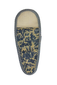 Rückseite des Sajou Scherenetuis Größe M aus beschichteter Toile de Jouy Miniatur in Blau